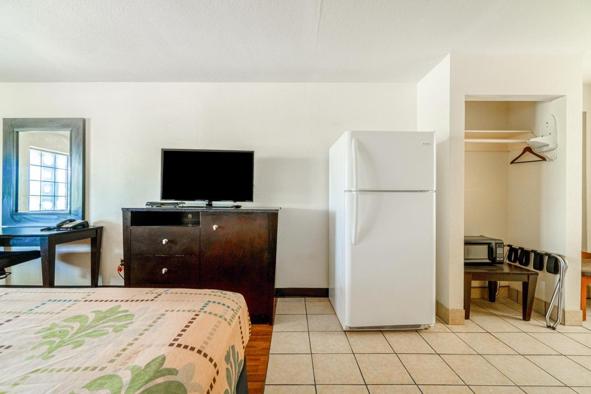 Executive Inn Port Lavaca By Oyo Exterior photo