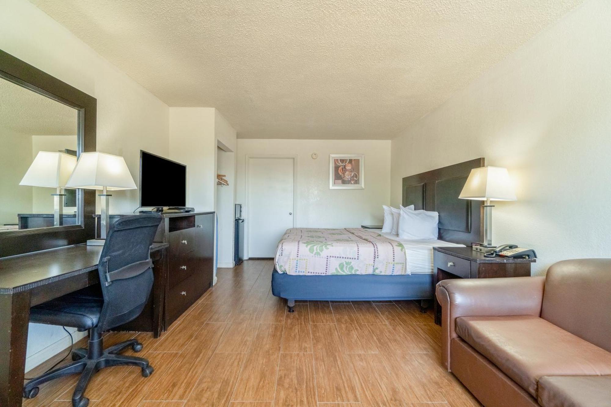 Executive Inn Port Lavaca By Oyo Exterior photo