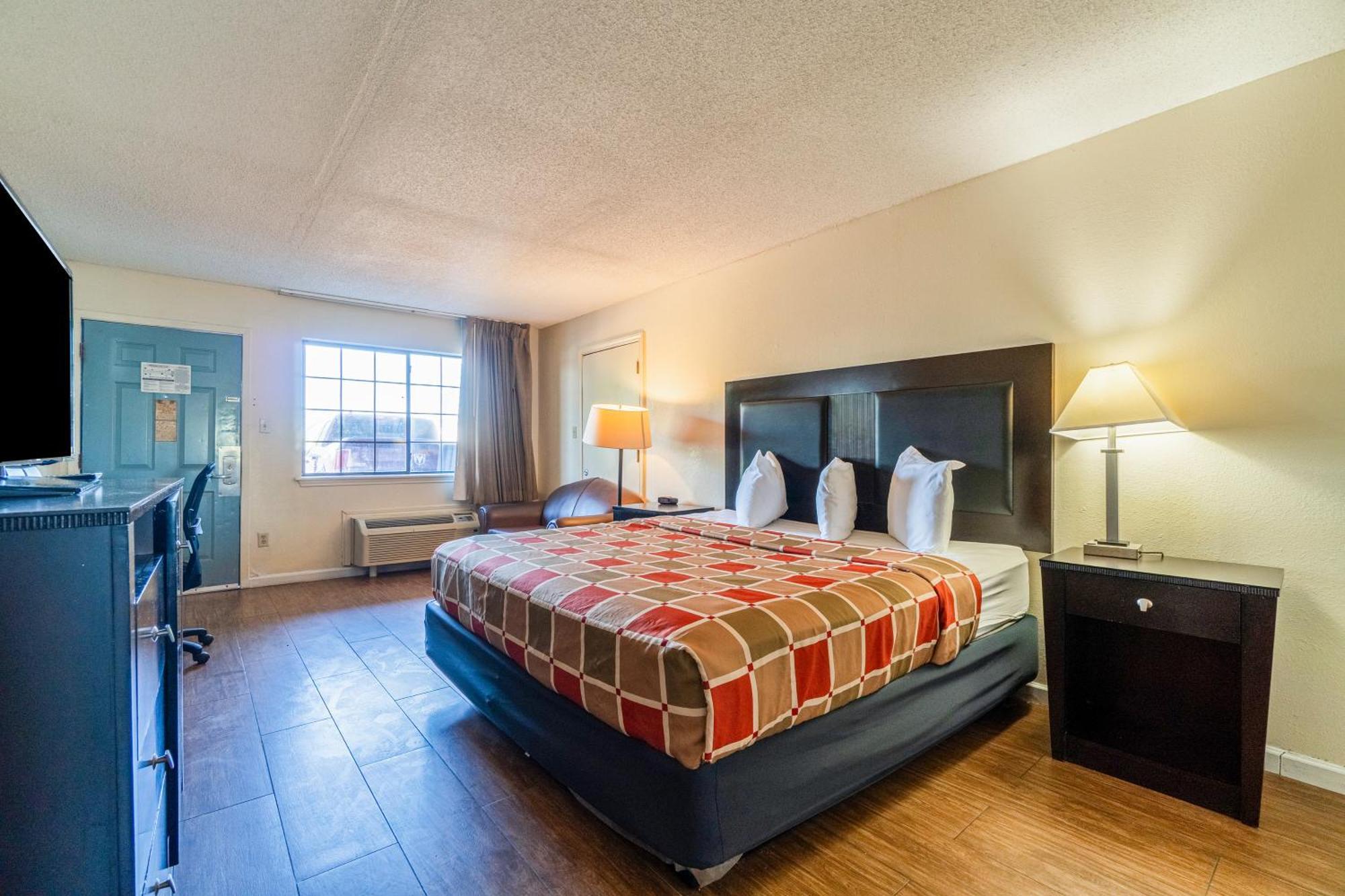 Executive Inn Port Lavaca By Oyo Exterior photo